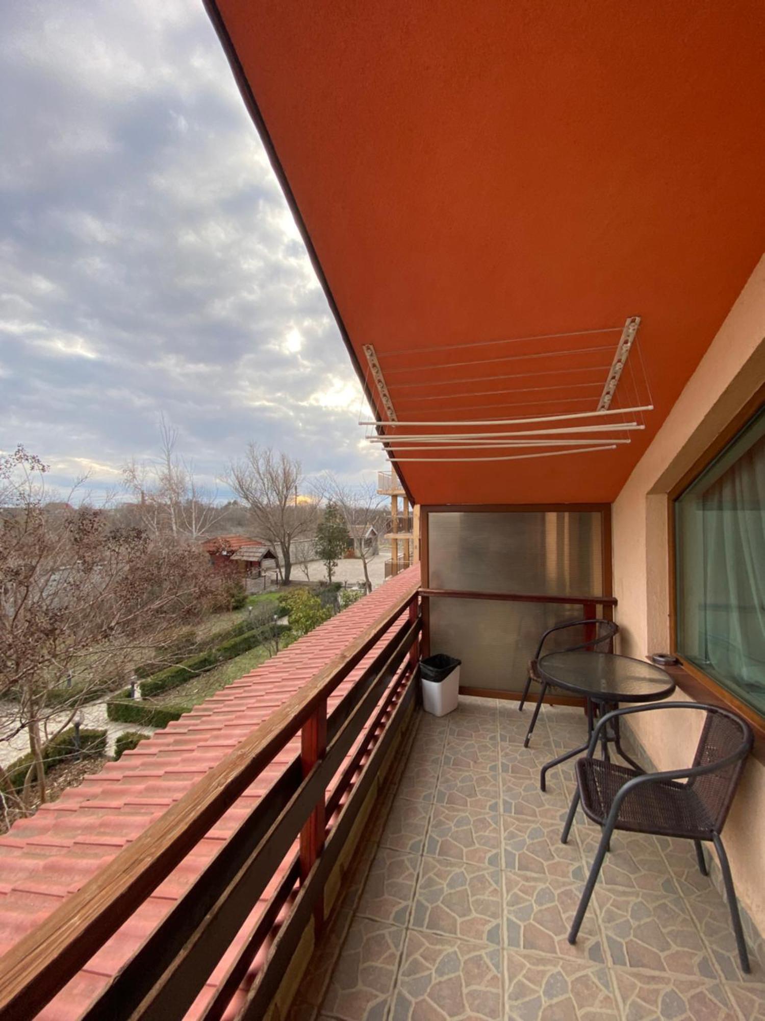 Guest Rooms Wild Duck Ezerets Экстерьер фото
